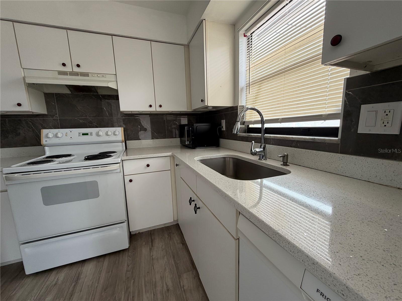 1767 VALENCIA AVE, ORMOND BEACH, FL, 32174