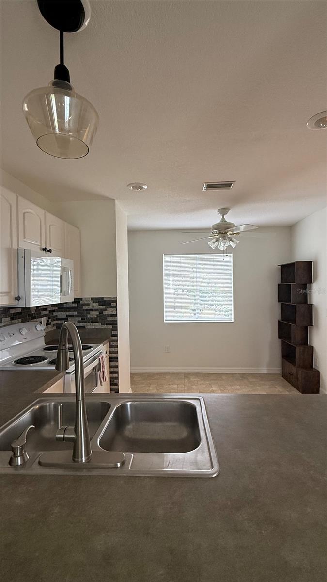 6100 HOFFMAN ST, NORTH PORT, FL, 34287