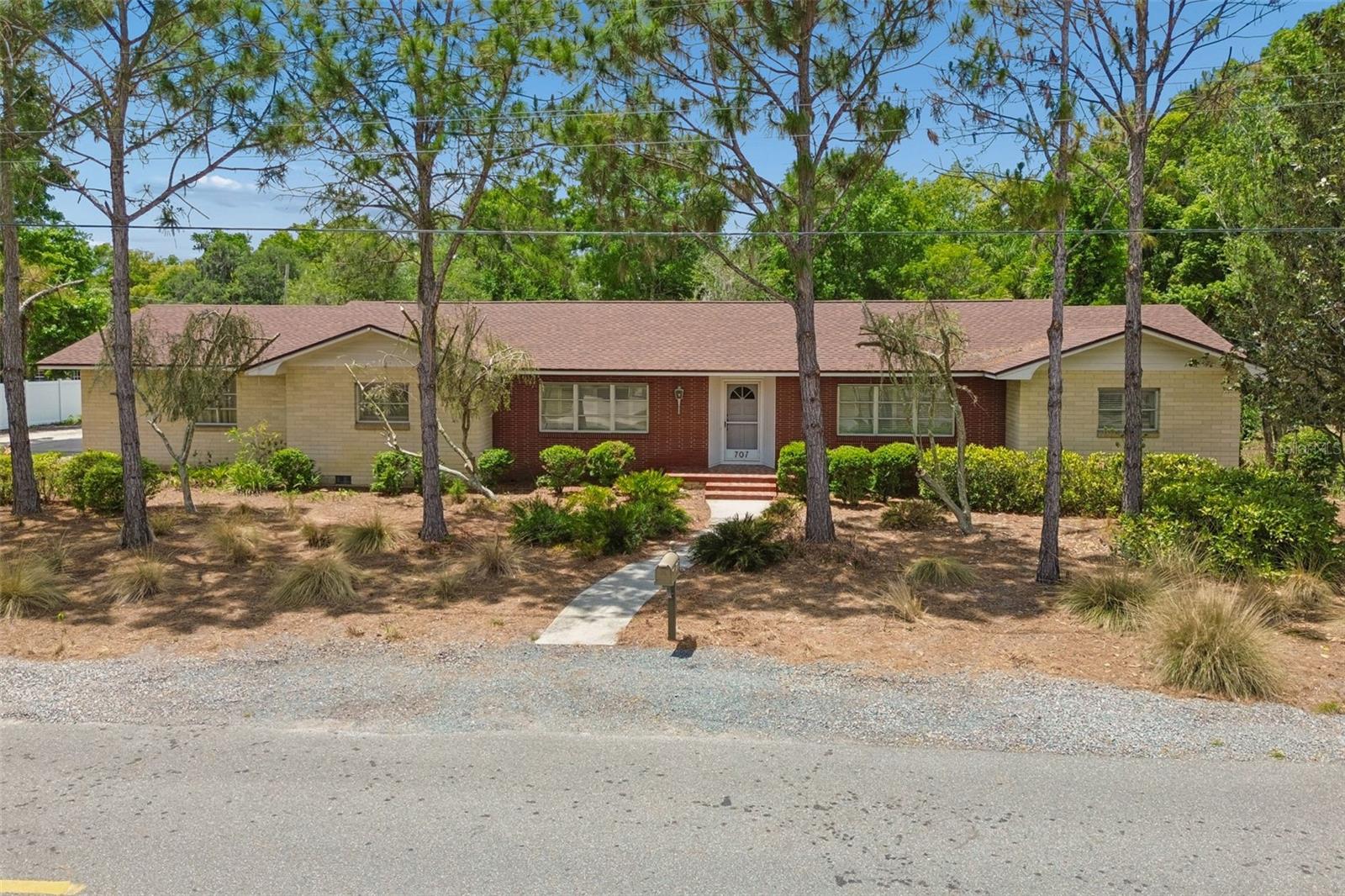 707 N JOHNSON ST, PLANT CITY, FL, 33563