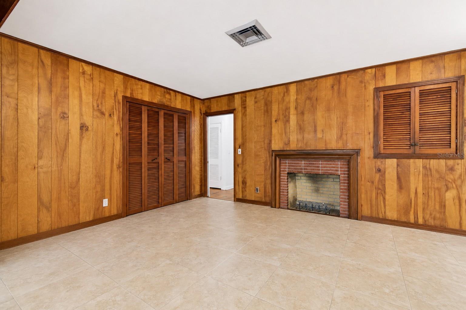 707 N JOHNSON ST, PLANT CITY, FL, 33563