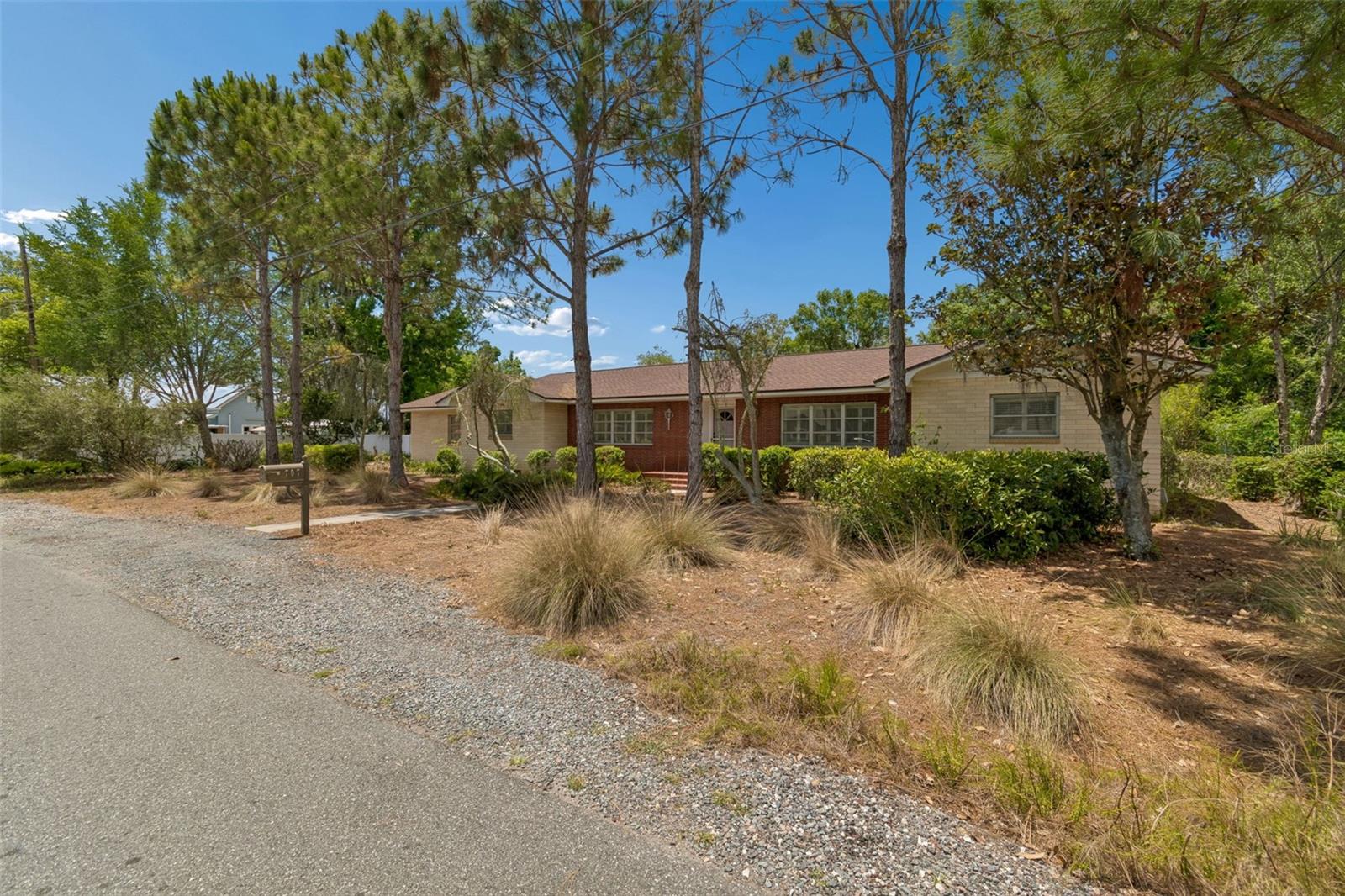 707 N JOHNSON ST, PLANT CITY, FL, 33563