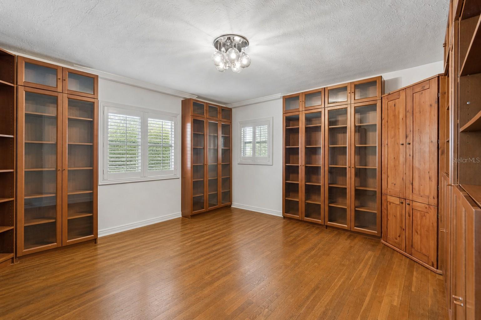 707 N JOHNSON ST, PLANT CITY, FL, 33563