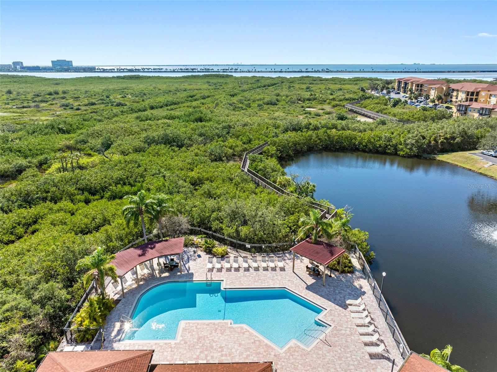 4333 BAYSIDE VILLAGE DR #102, TAMPA, FL, 33615