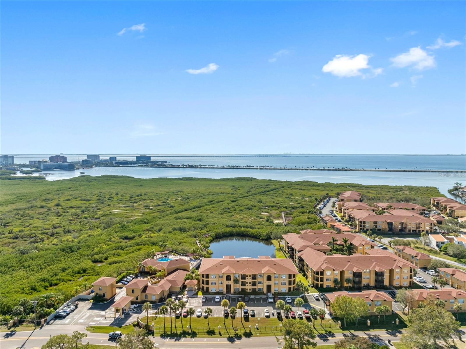 4333 BAYSIDE VILLAGE DR #102, TAMPA, FL, 33615