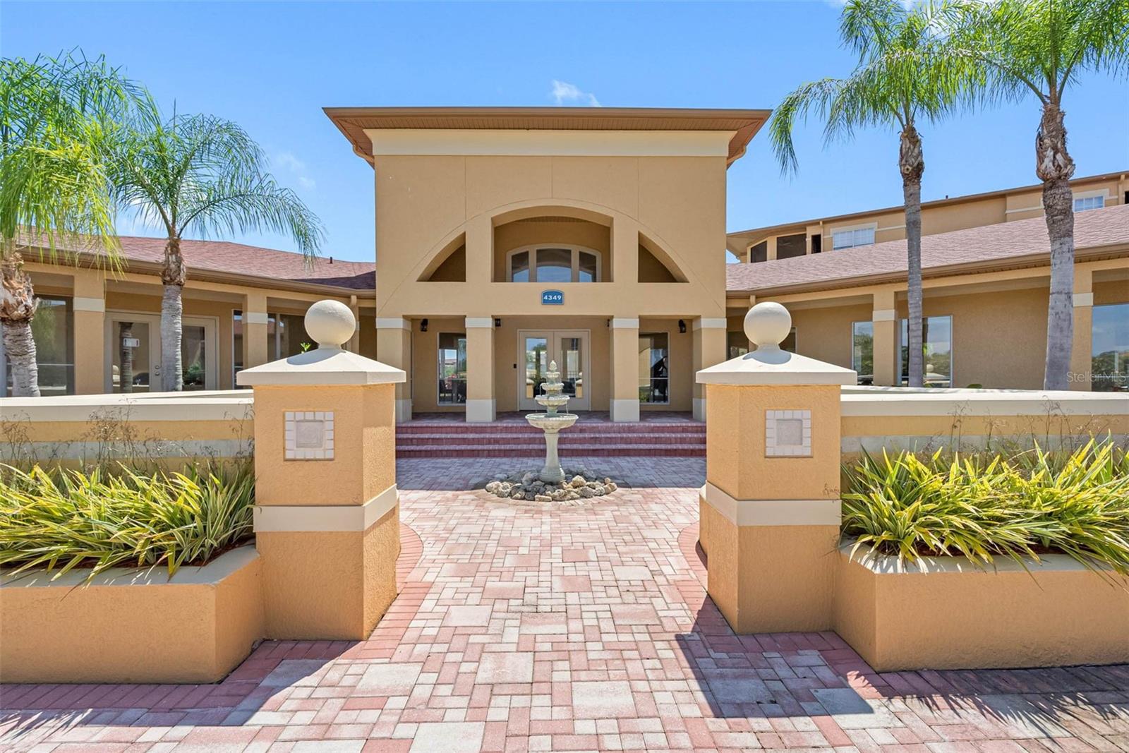 4333 BAYSIDE VILLAGE DR #102, TAMPA, FL, 33615