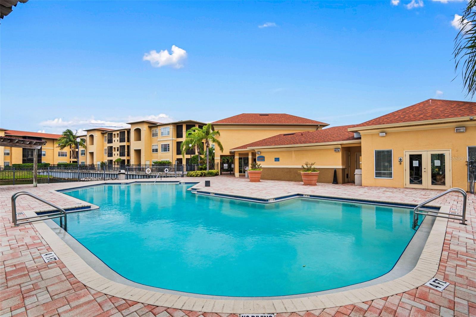 4333 BAYSIDE VILLAGE DR #102, TAMPA, FL, 33615