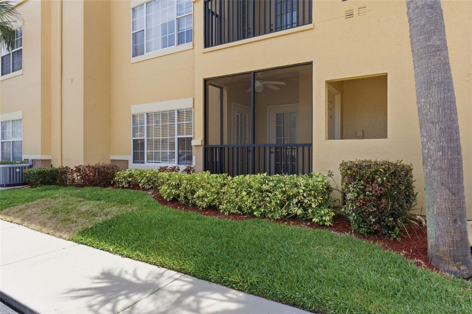 4333 BAYSIDE VILLAGE DR #102, TAMPA, FL, 33615