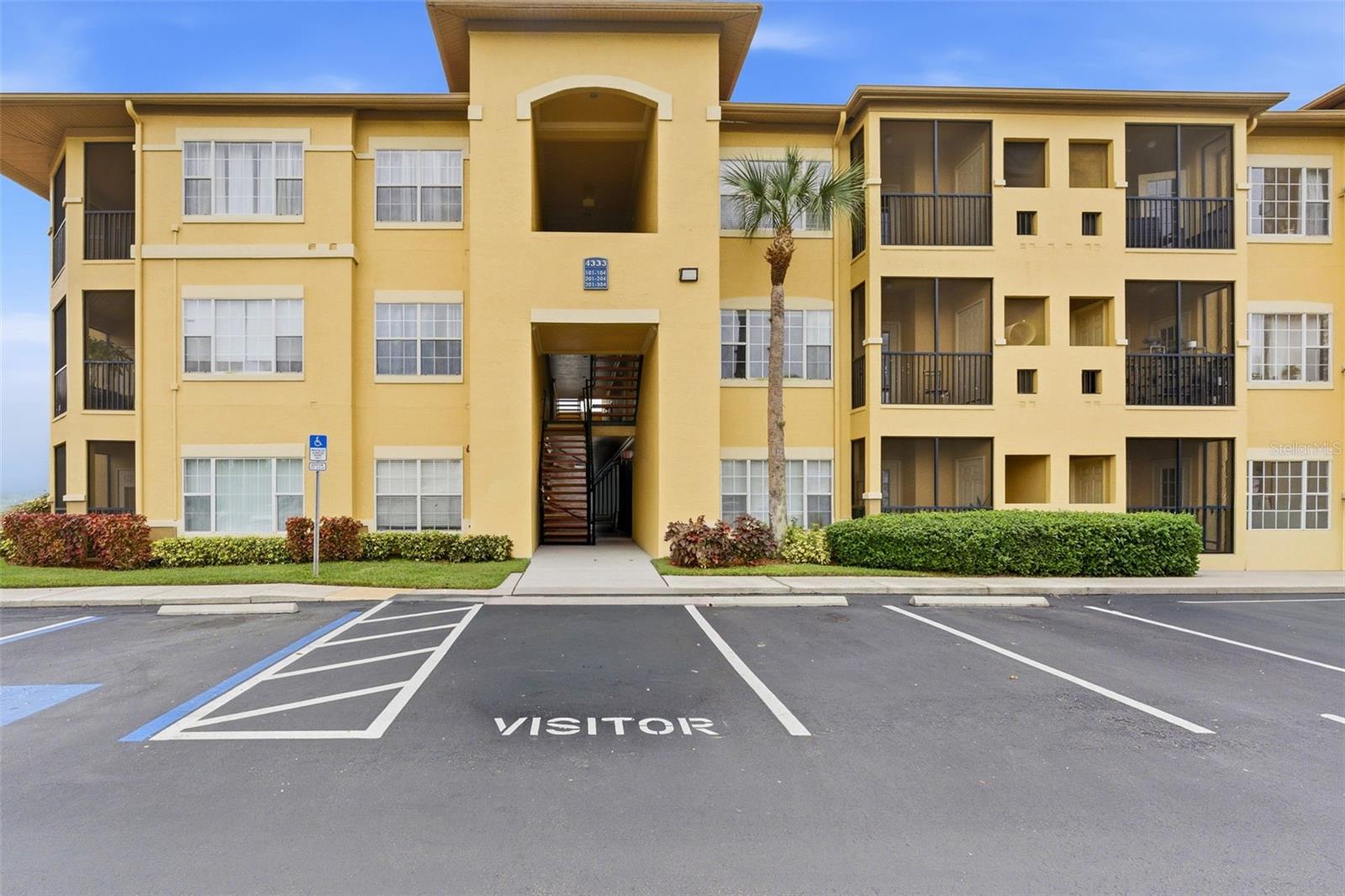 4333 BAYSIDE VILLAGE DR #102, TAMPA, FL, 33615