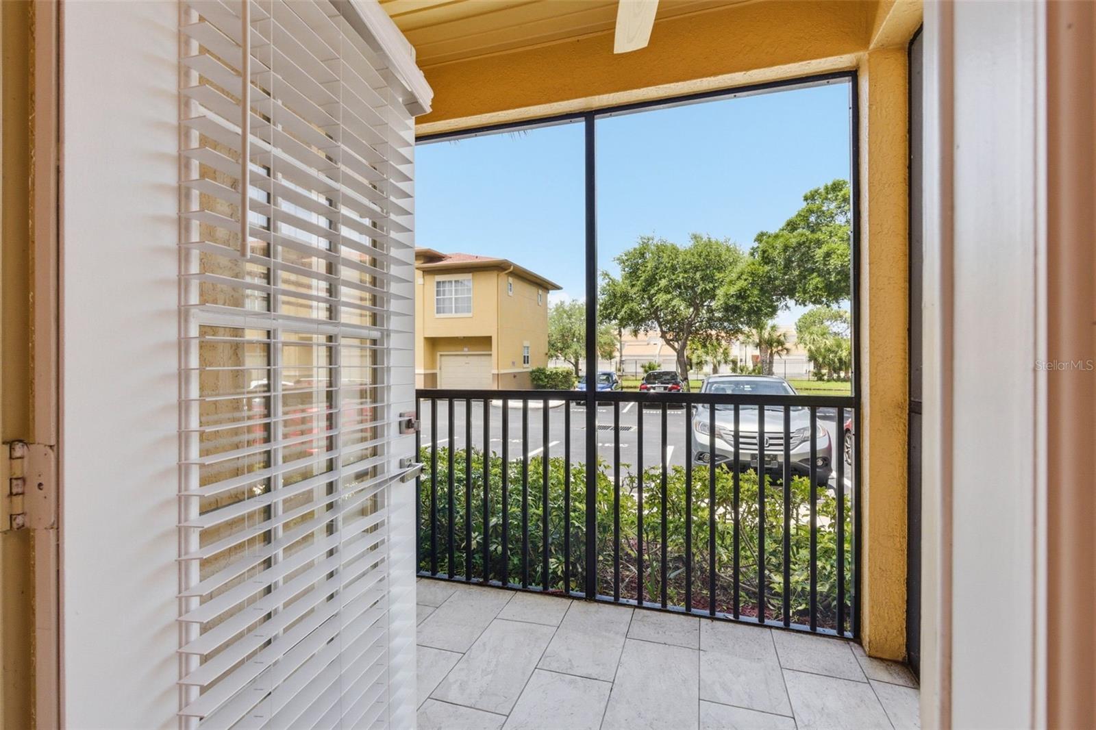 4333 BAYSIDE VILLAGE DR #102, TAMPA, FL, 33615