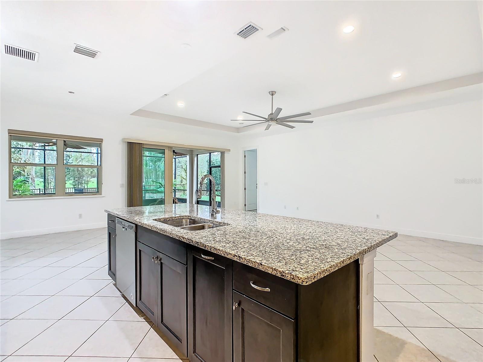 8325 TOPSAIL PL, WINTER GARDEN, FL, 34787