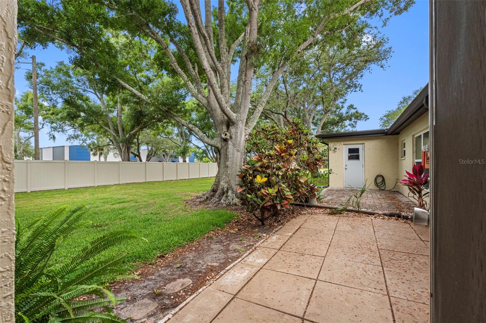 12200 VONN RD #6B, LARGO, FL, 33774