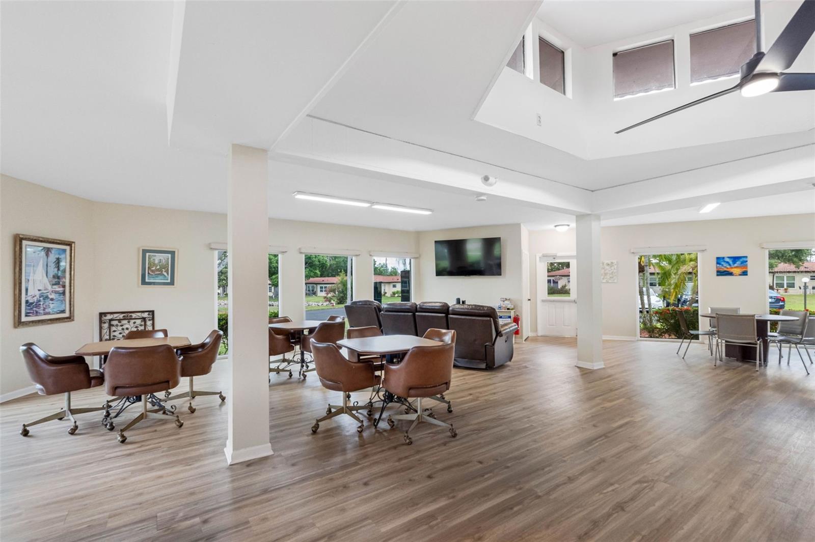 12200 VONN RD #6B, LARGO, FL, 33774