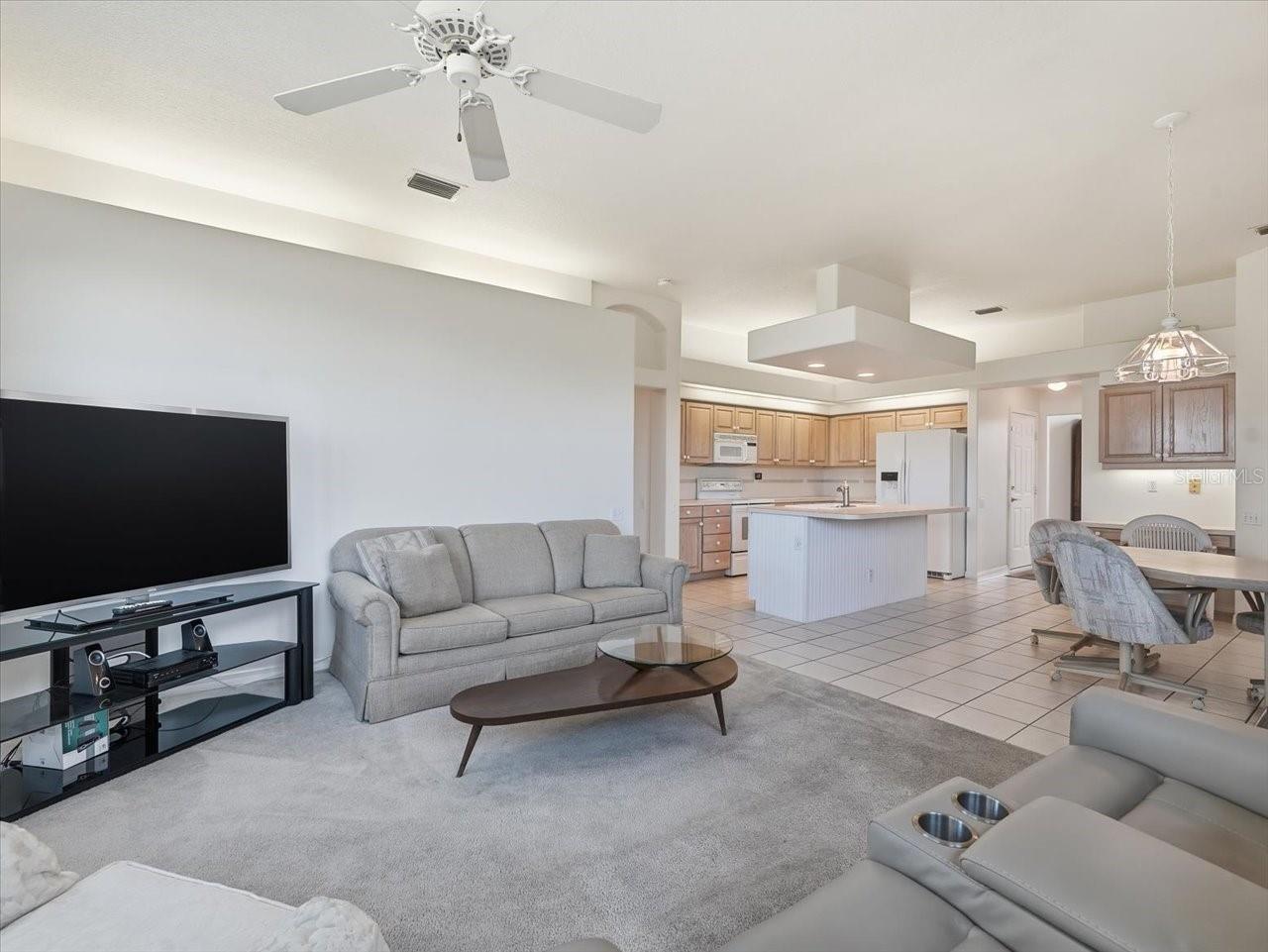 9311 BUTLER BLVD, WEEKI WACHEE, FL, 34613