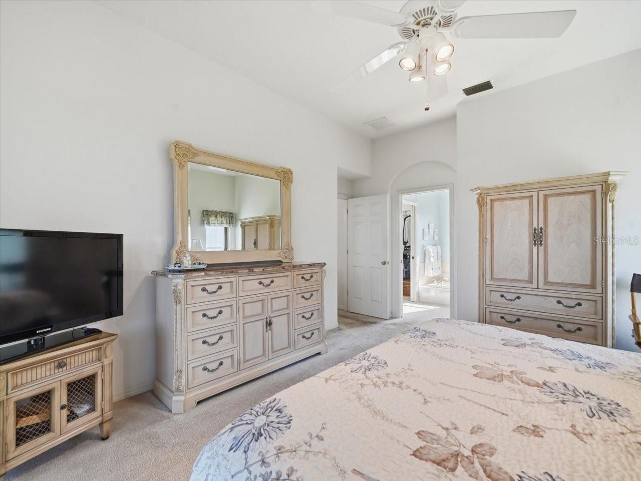 9311 BUTLER BLVD, WEEKI WACHEE, FL, 34613
