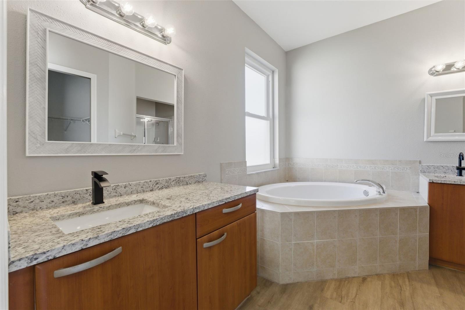 11070 LABRADOR DUCK RD, WEEKI WACHEE, FL, 34614