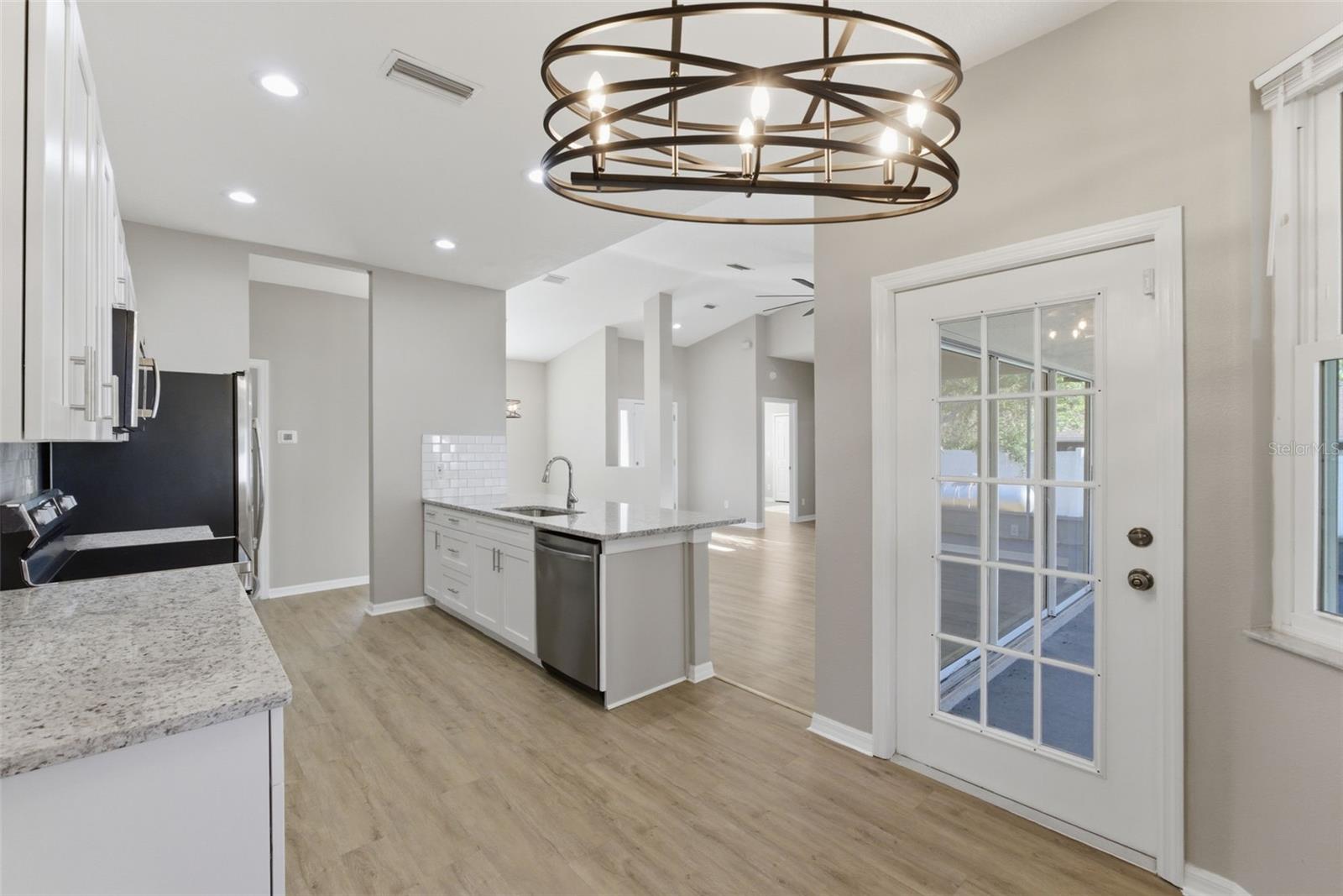 11070 LABRADOR DUCK RD, WEEKI WACHEE, FL, 34614