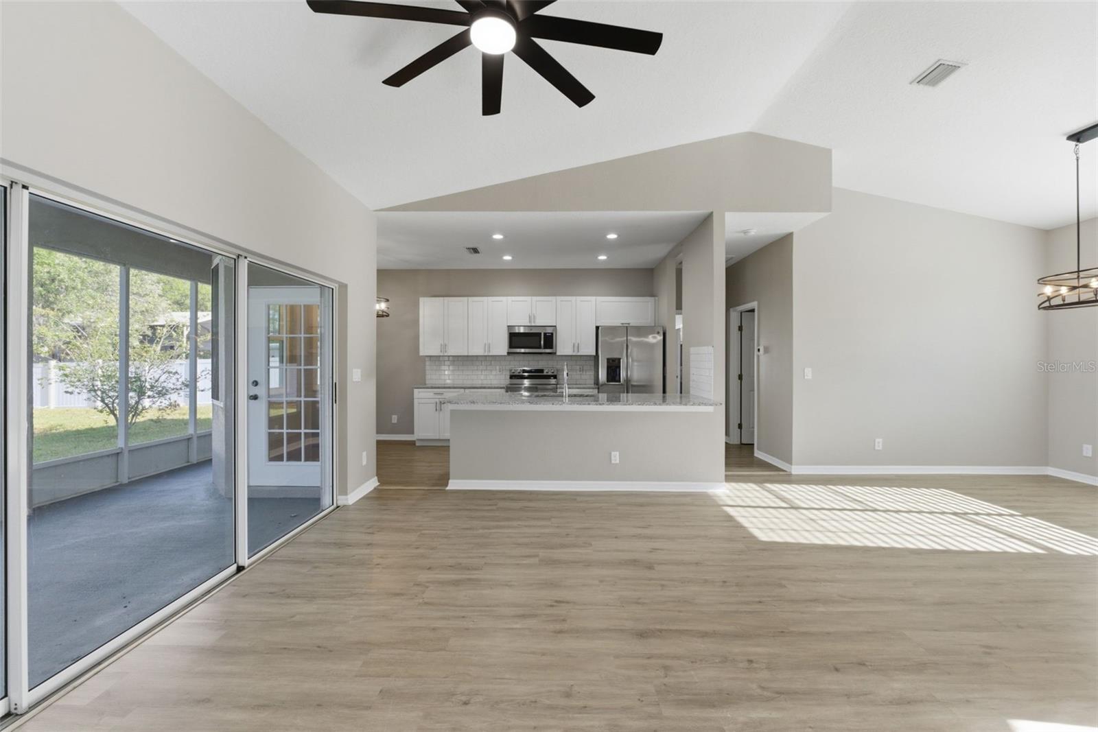 11070 LABRADOR DUCK RD, WEEKI WACHEE, FL, 34614