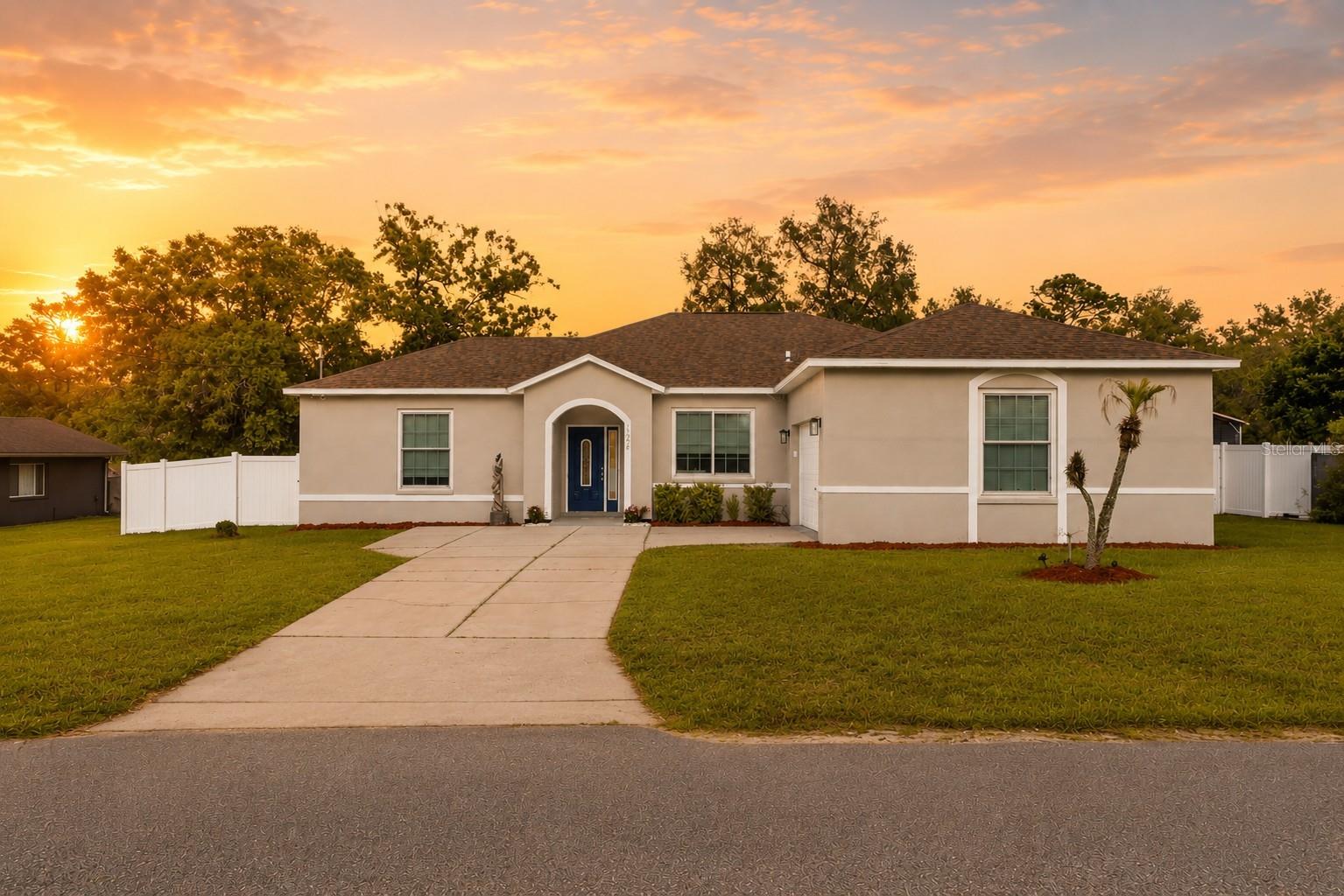 11070 LABRADOR DUCK RD, WEEKI WACHEE, FL, 34614