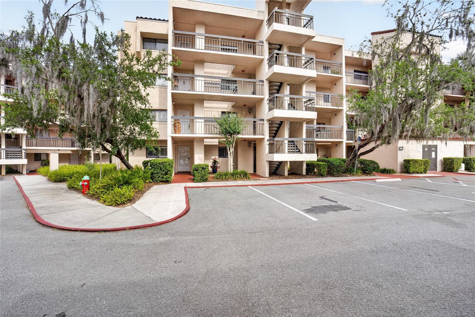 1166 CARMEL CIR #100, CASSELBERRY, FL, 32707