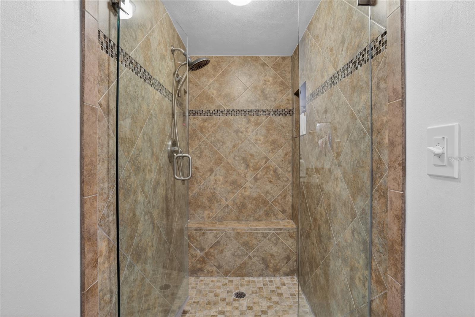 1166 CARMEL CIR #100, CASSELBERRY, FL, 32707