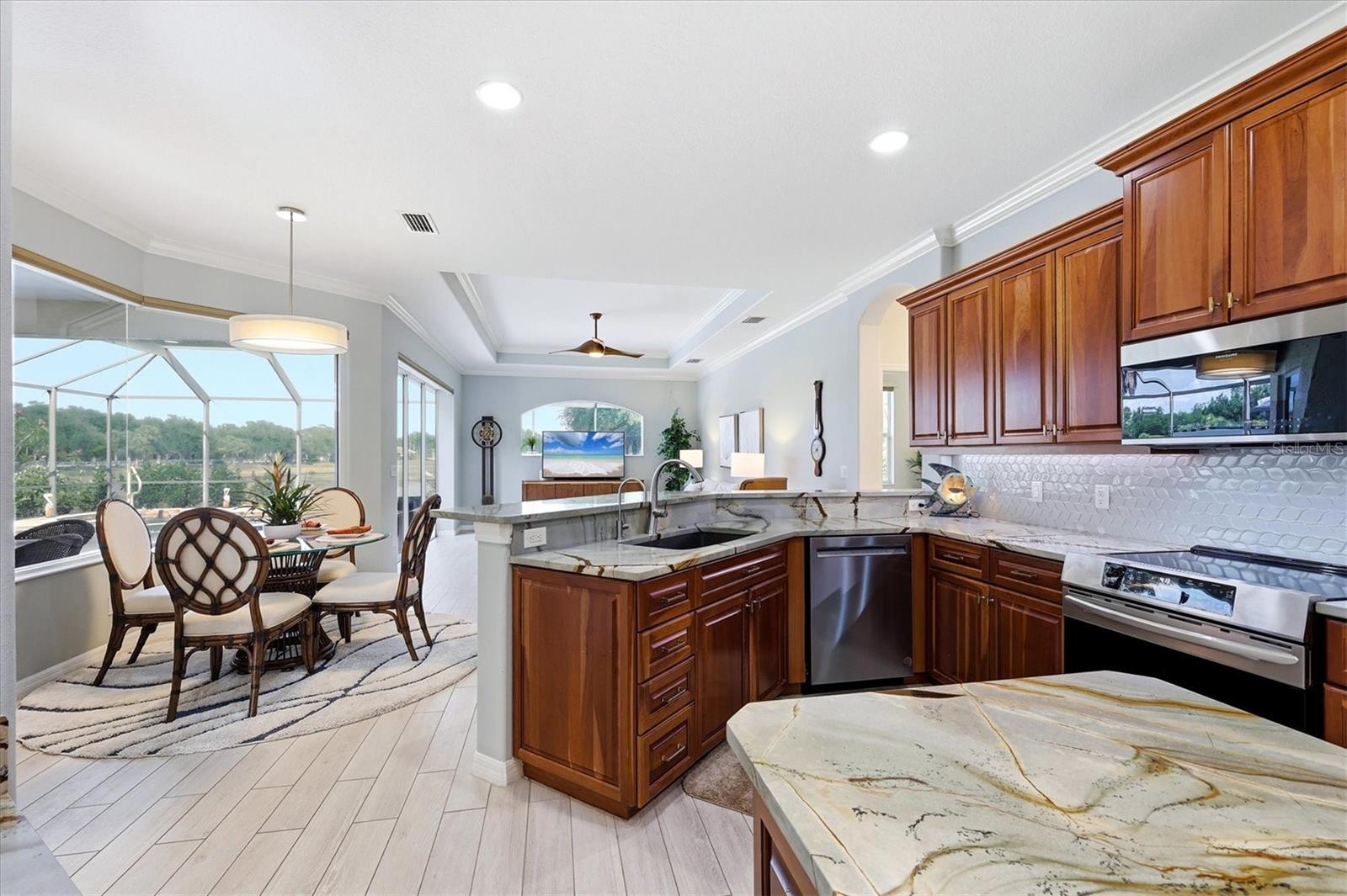 127 PARK TRACE BLVD, OSPREY, FL, 34229