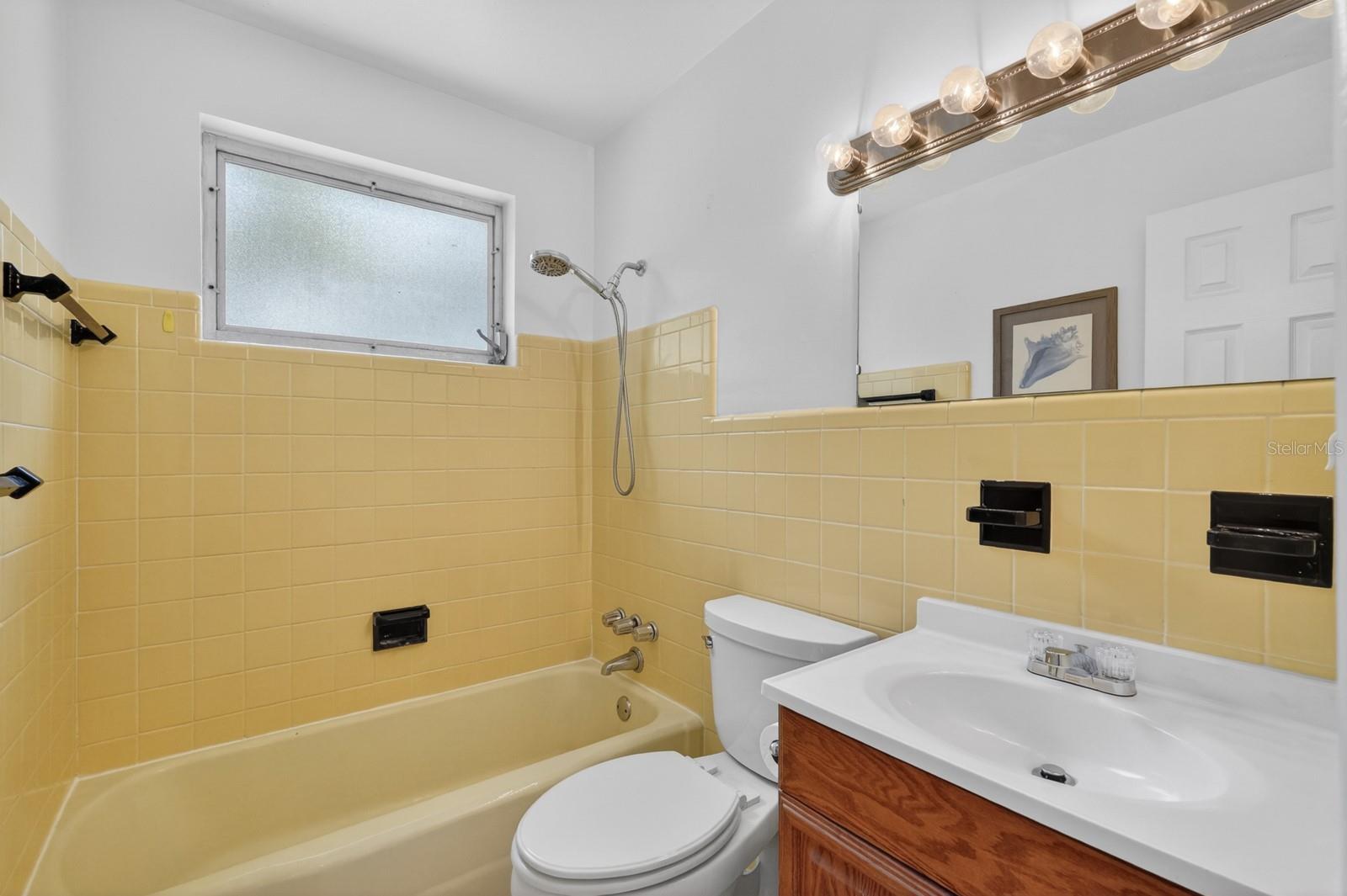 353 CHARDON RD, ORMOND BEACH, FL, 32174