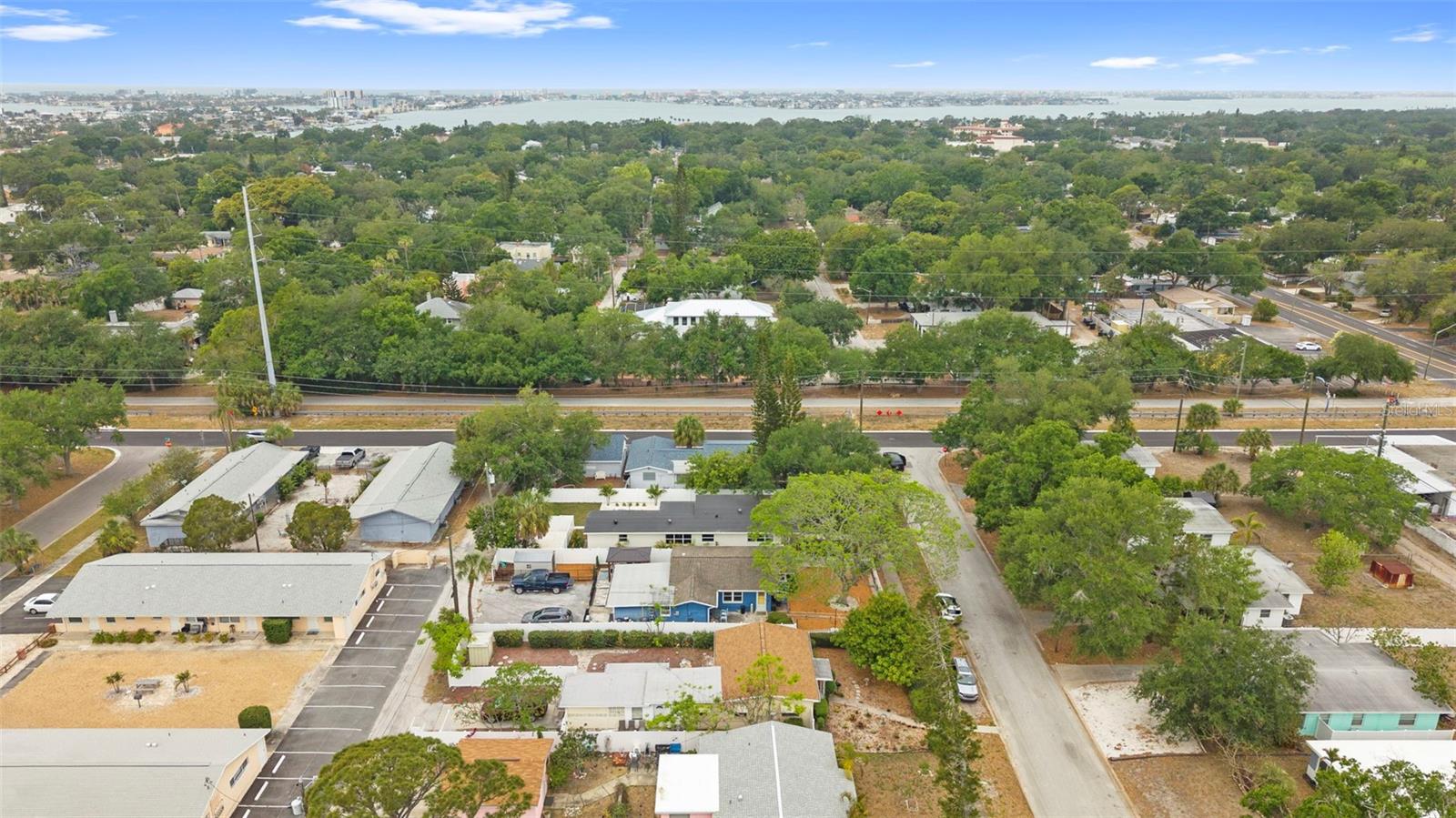 7042 DARTMOUTH AVE N, ST PETERSBURG, FL, 33710