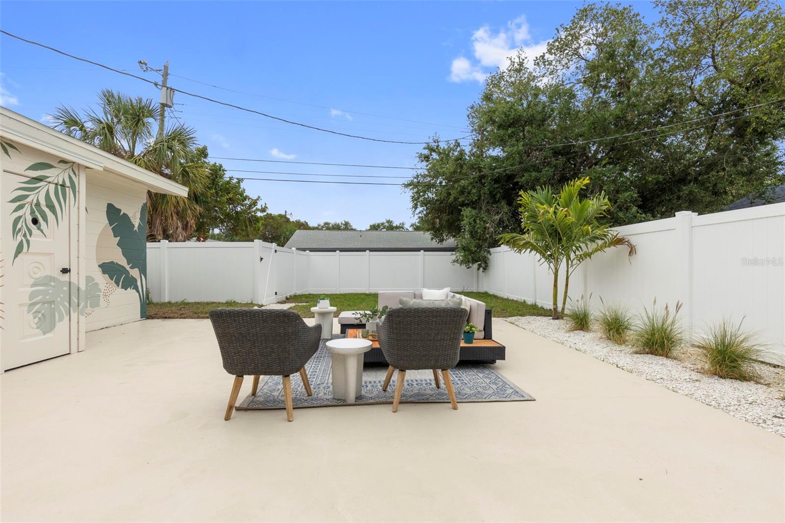7042 DARTMOUTH AVE N, ST PETERSBURG, FL, 33710