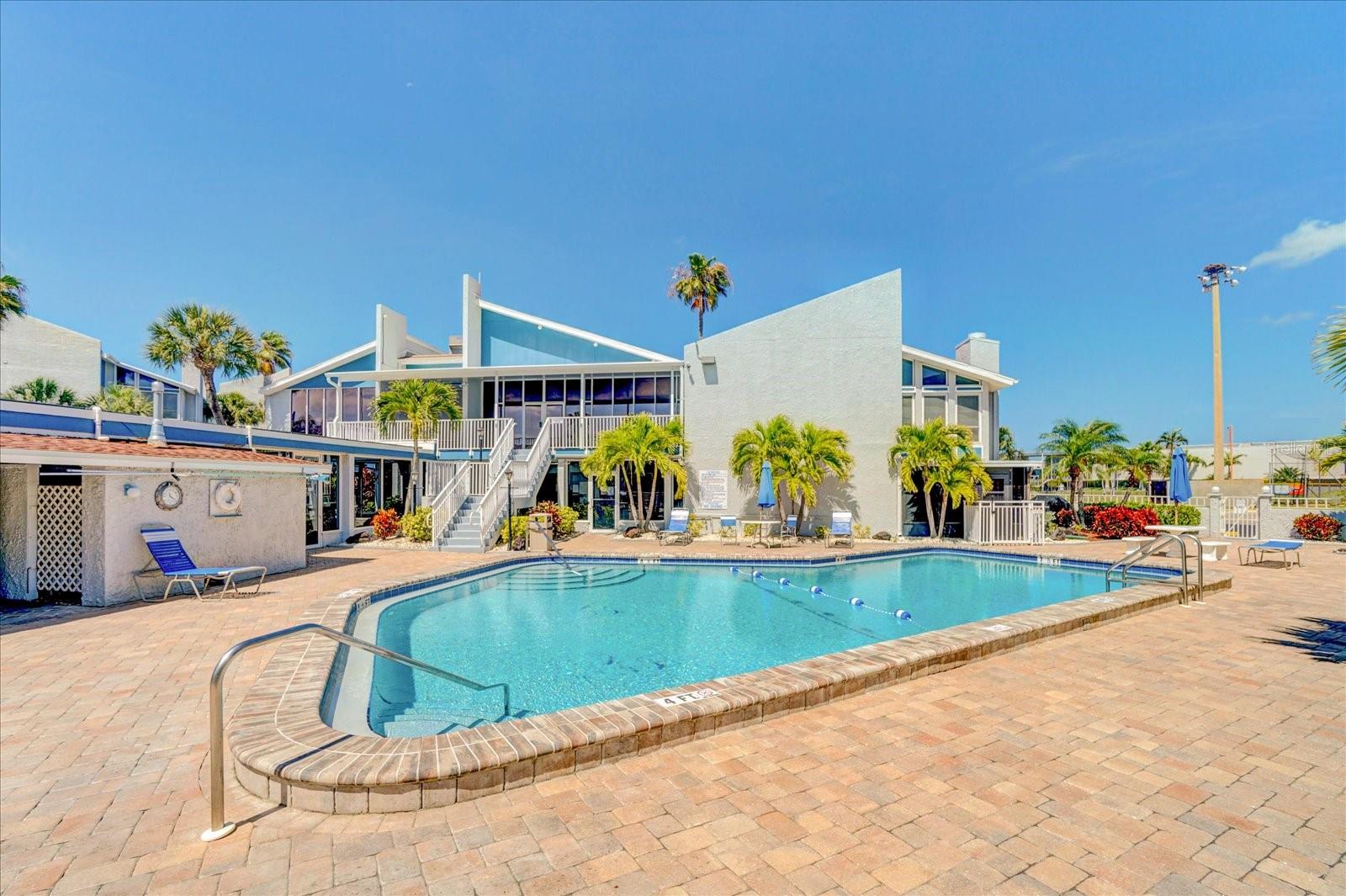 179 MEDALLION BLVD #H, MADEIRA BEACH, FL, 33708