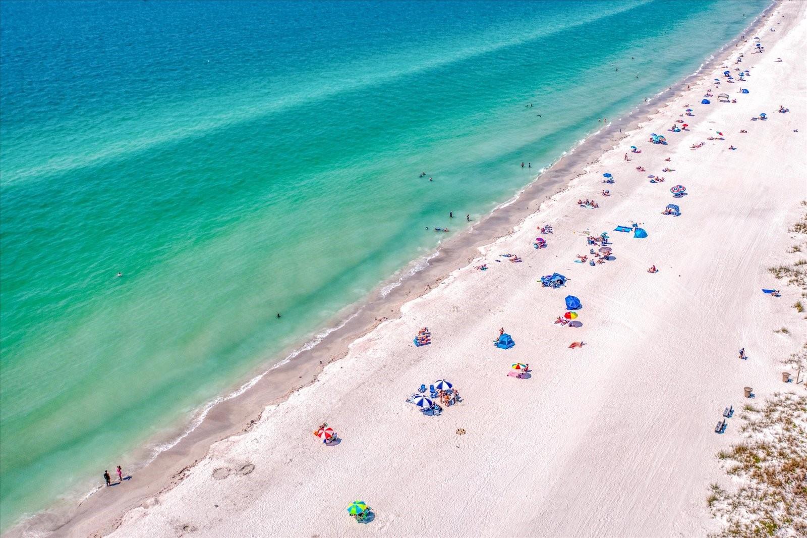 179 MEDALLION BLVD #H, MADEIRA BEACH, FL, 33708
