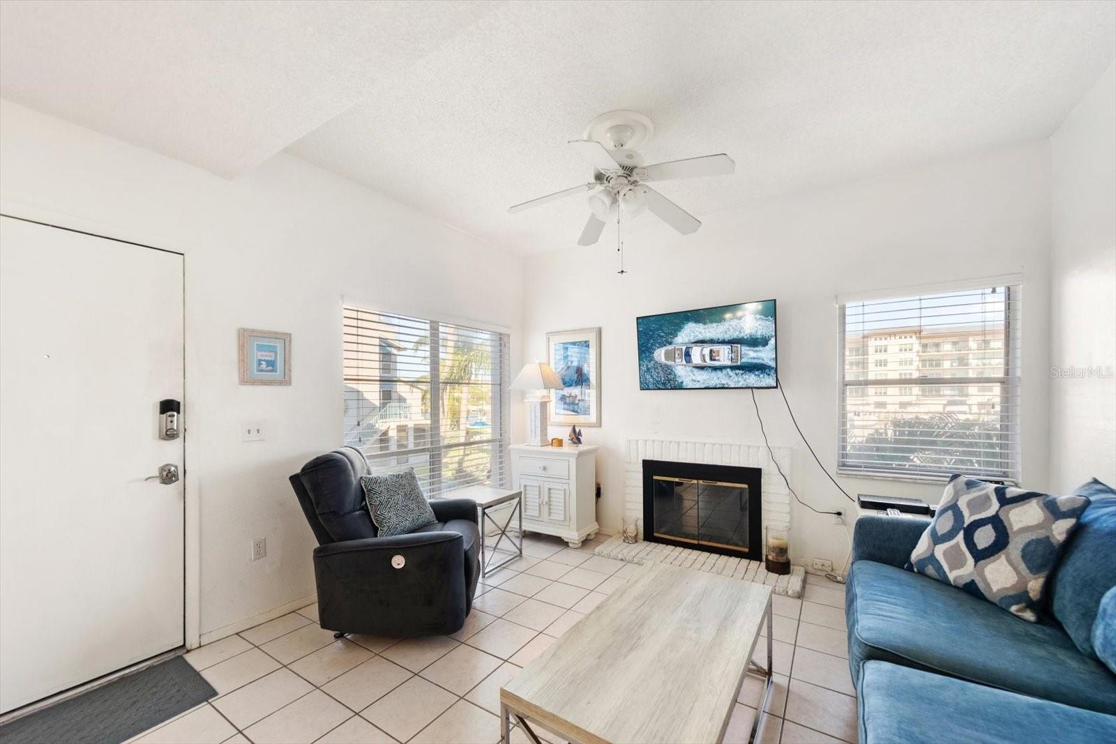 179 MEDALLION BLVD #H, MADEIRA BEACH, FL, 33708
