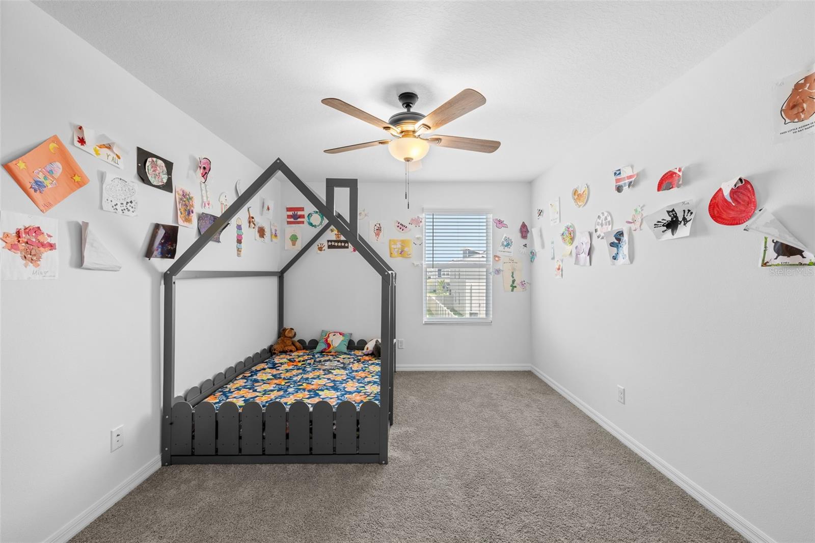 31823 SAPNA CHIME DR, WESLEY CHAPEL, FL, 33545