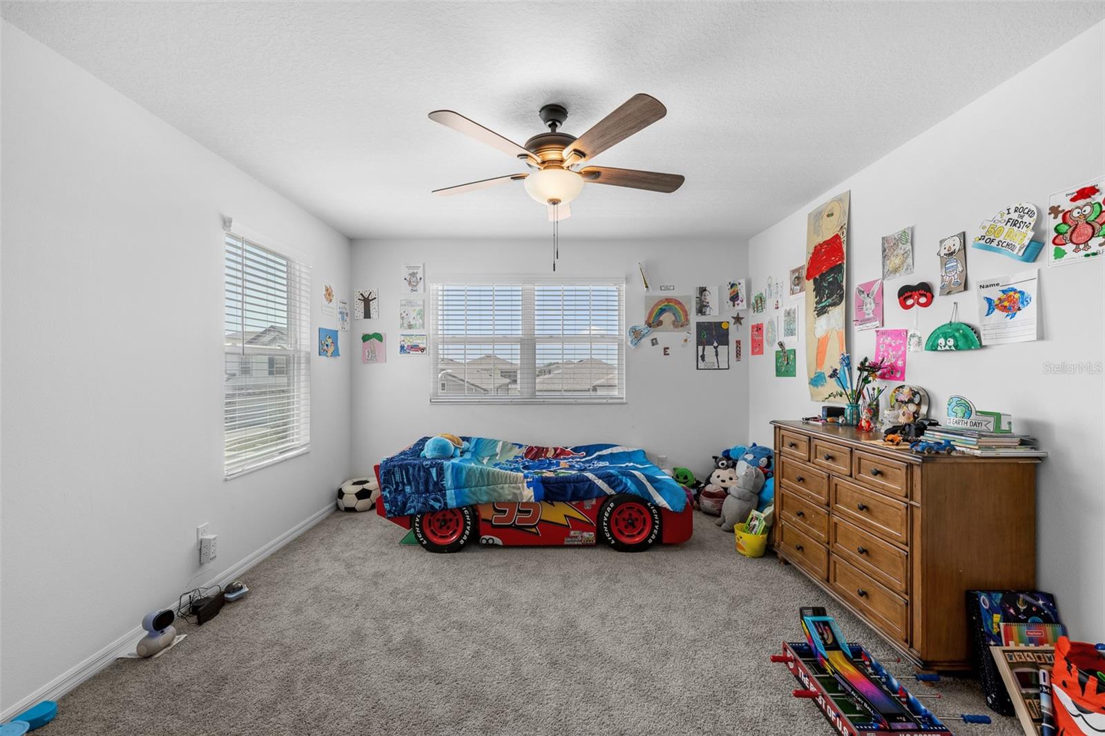 31823 SAPNA CHIME DR, WESLEY CHAPEL, FL, 33545