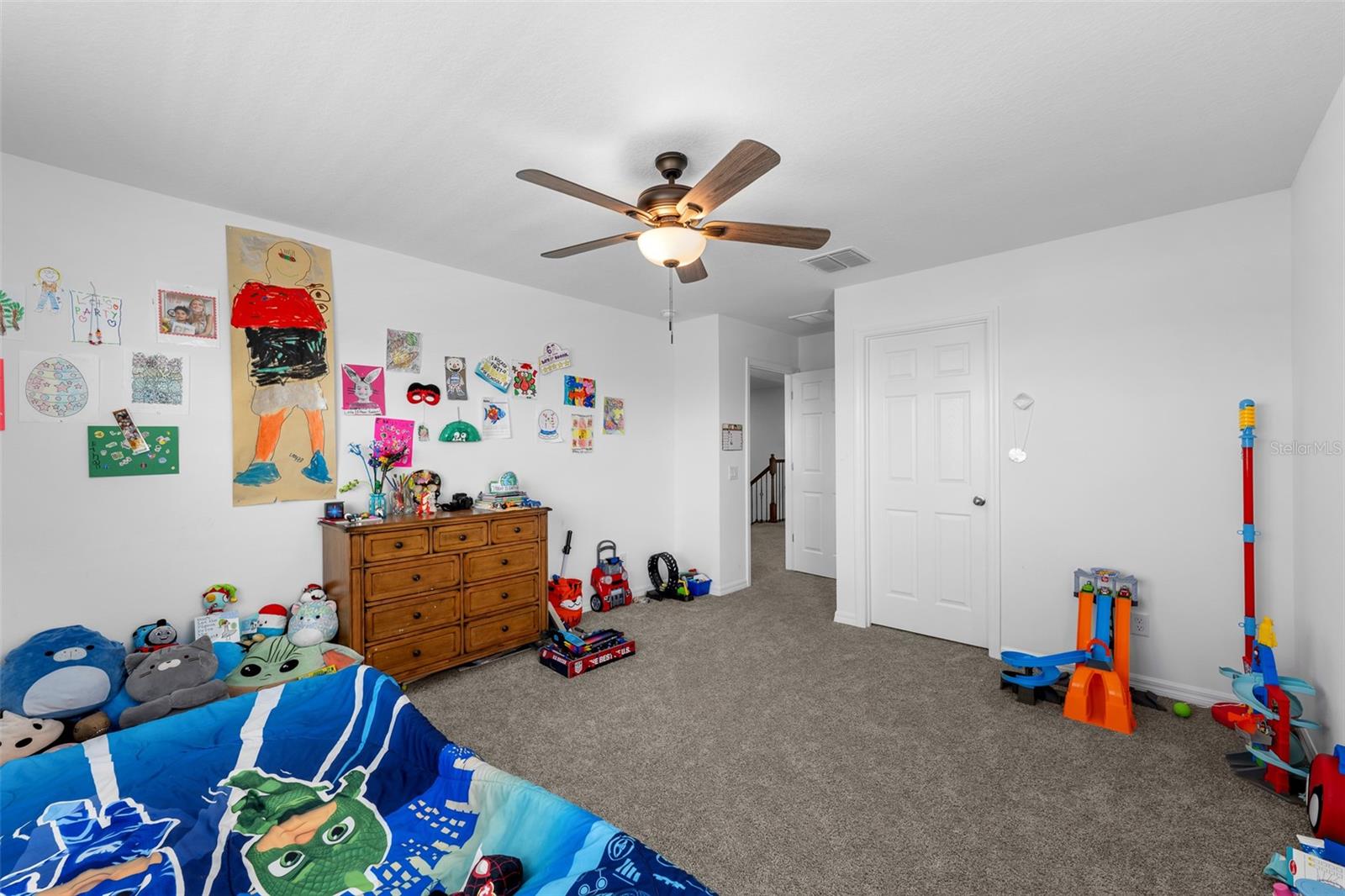 31823 SAPNA CHIME DR, WESLEY CHAPEL, FL, 33545