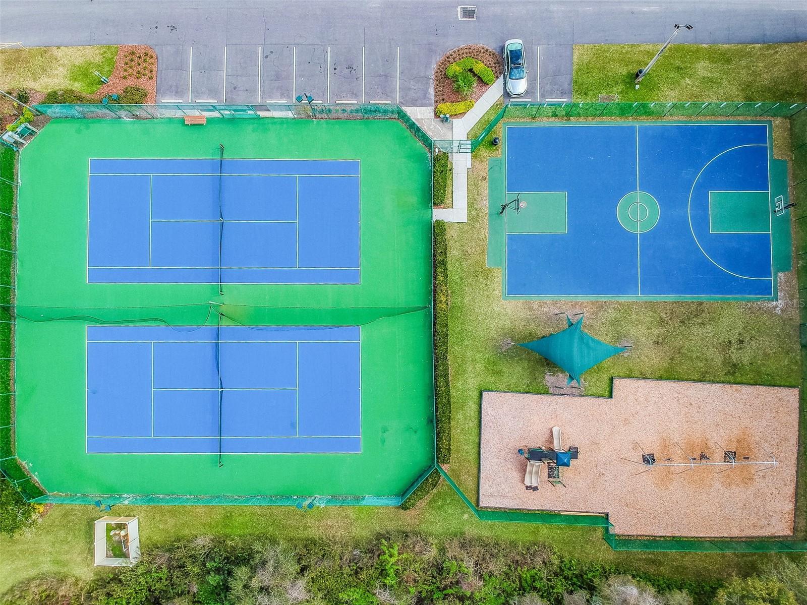 9702 LITTLE POND WAY, TAMPA, FL, 33647