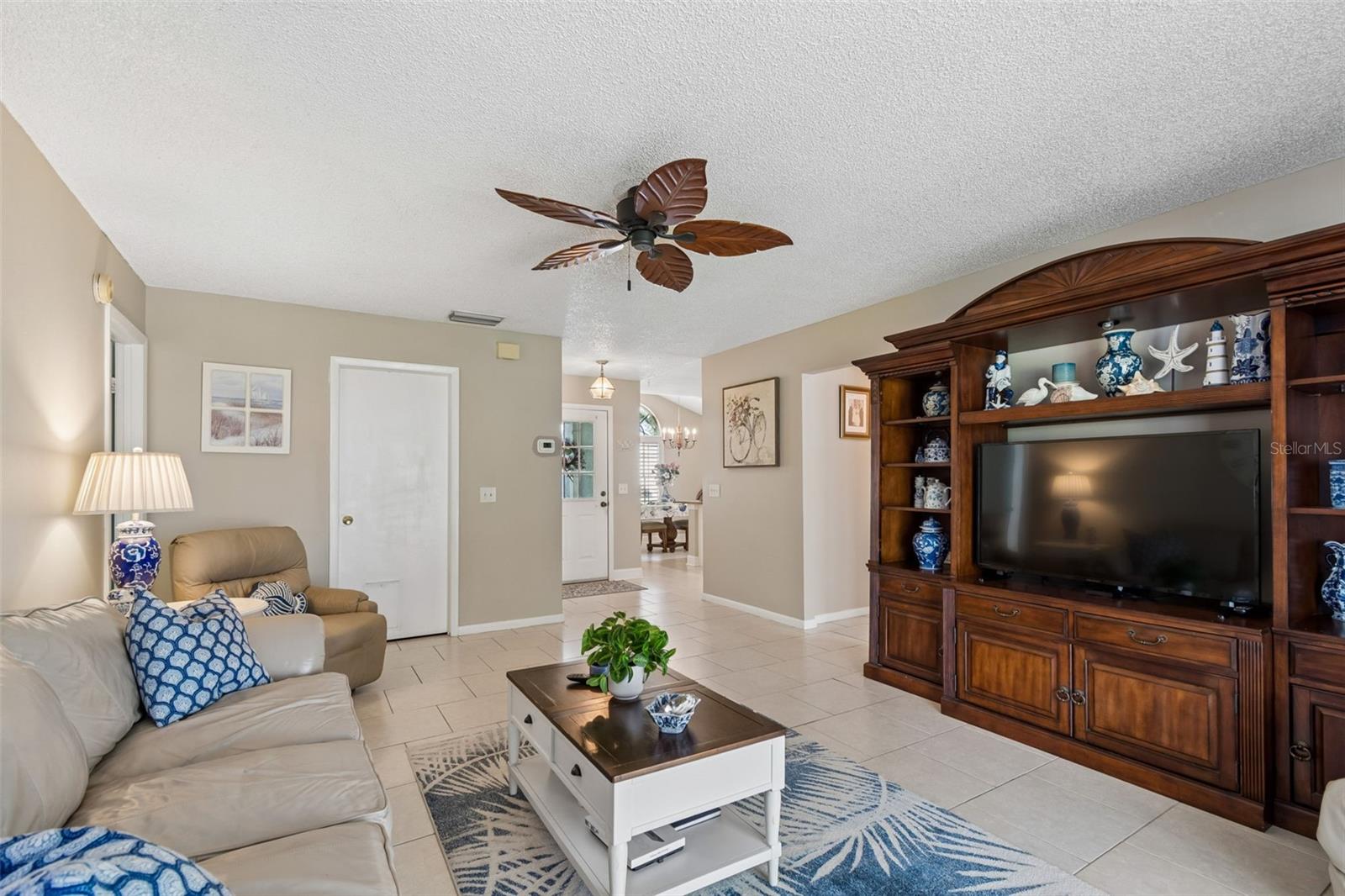 9702 LITTLE POND WAY, TAMPA, FL, 33647