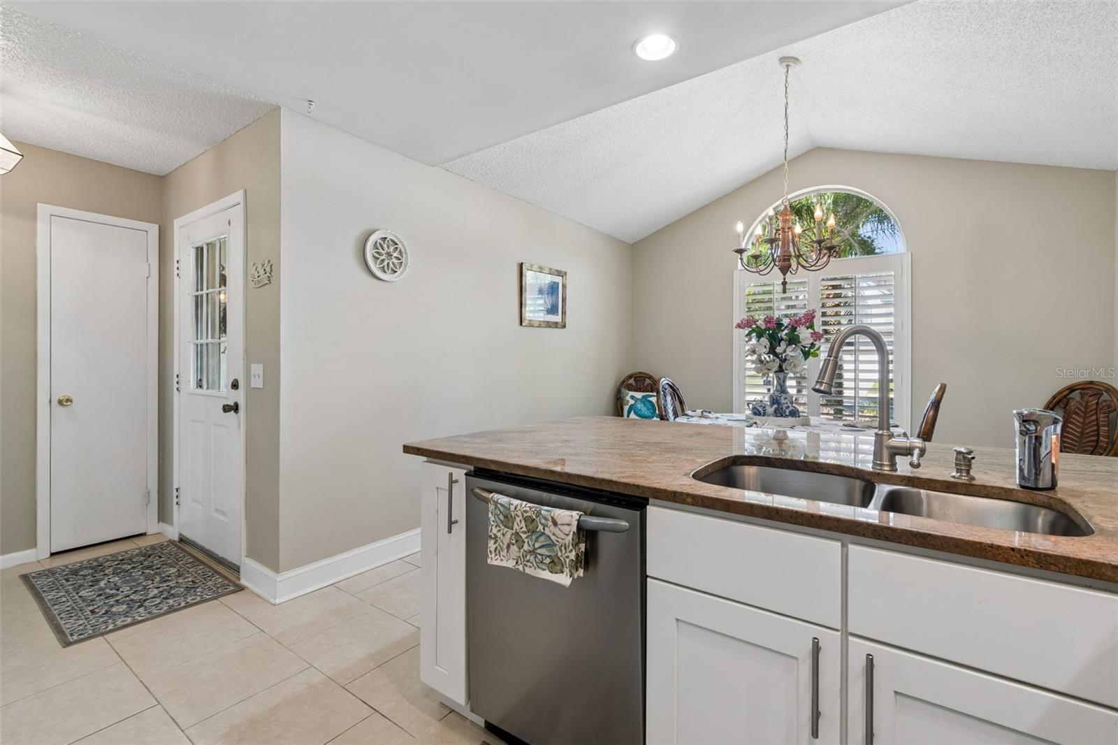 9702 LITTLE POND WAY, TAMPA, FL, 33647