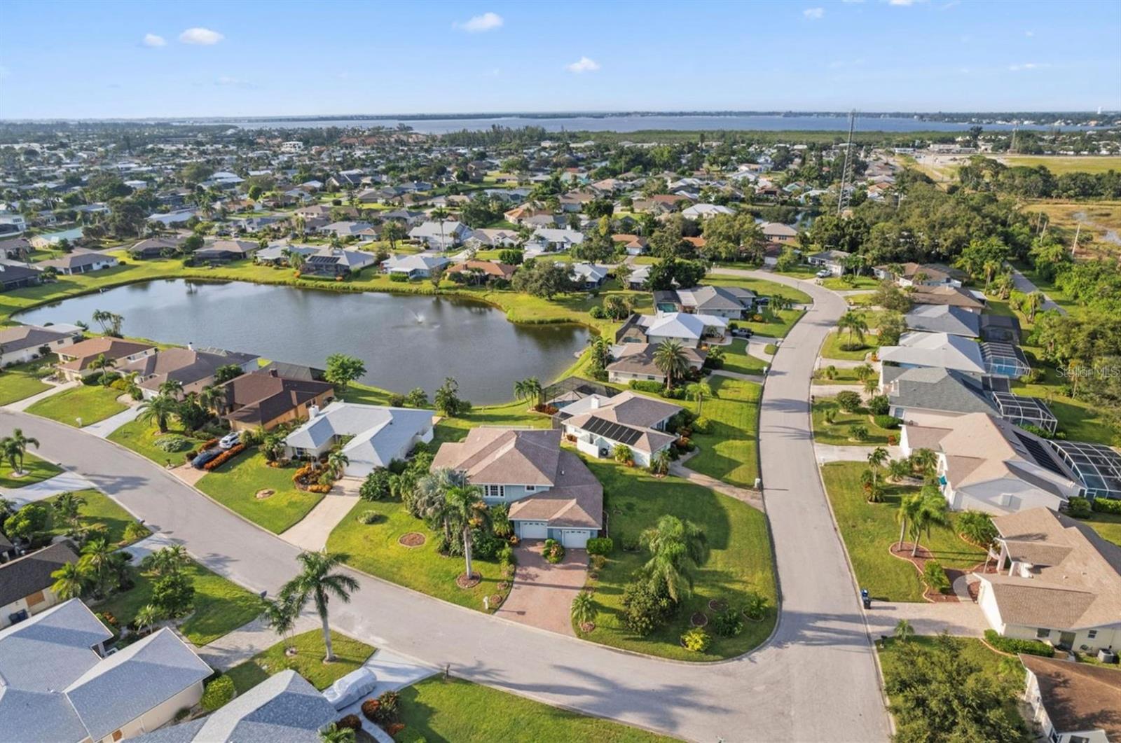 8607 51ST AVE W, BRADENTON, FL, 34210