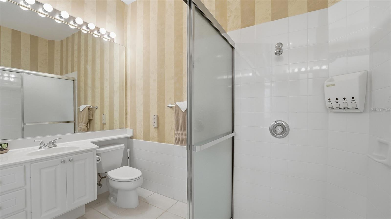 5614 OCTONIA PL, SARASOTA, FL, 34238