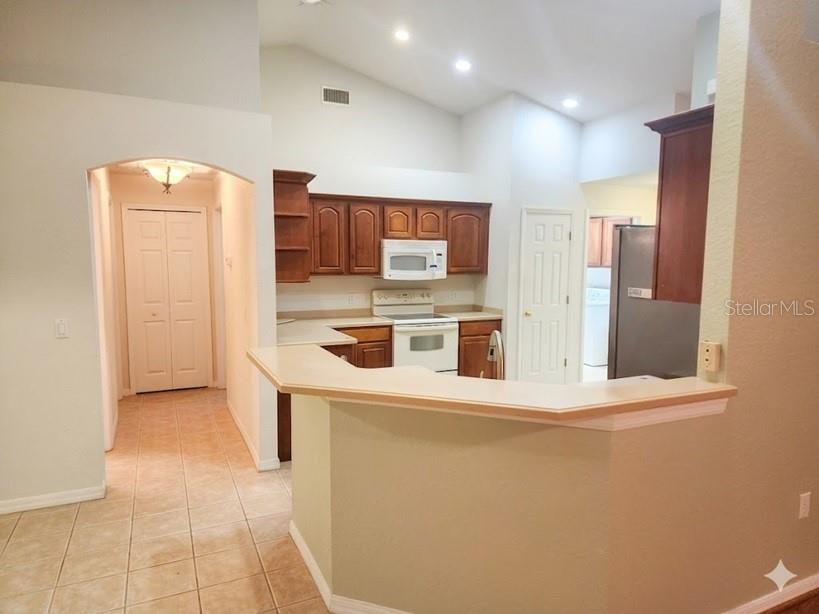 8 THE VILLAGE BLVD, WINTER HAVEN, FL, 33880