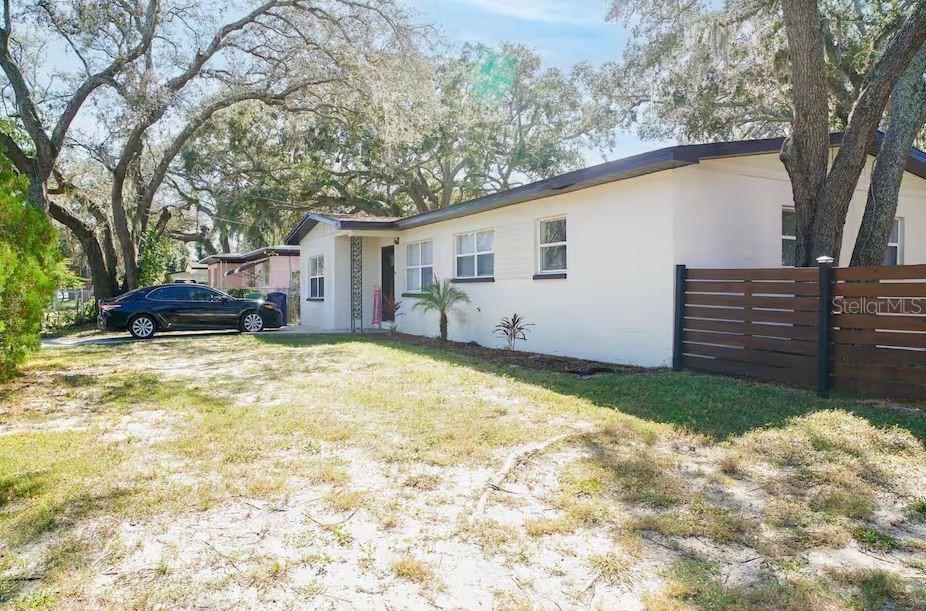 10420 N 22ND ST, TAMPA, FL, 33612