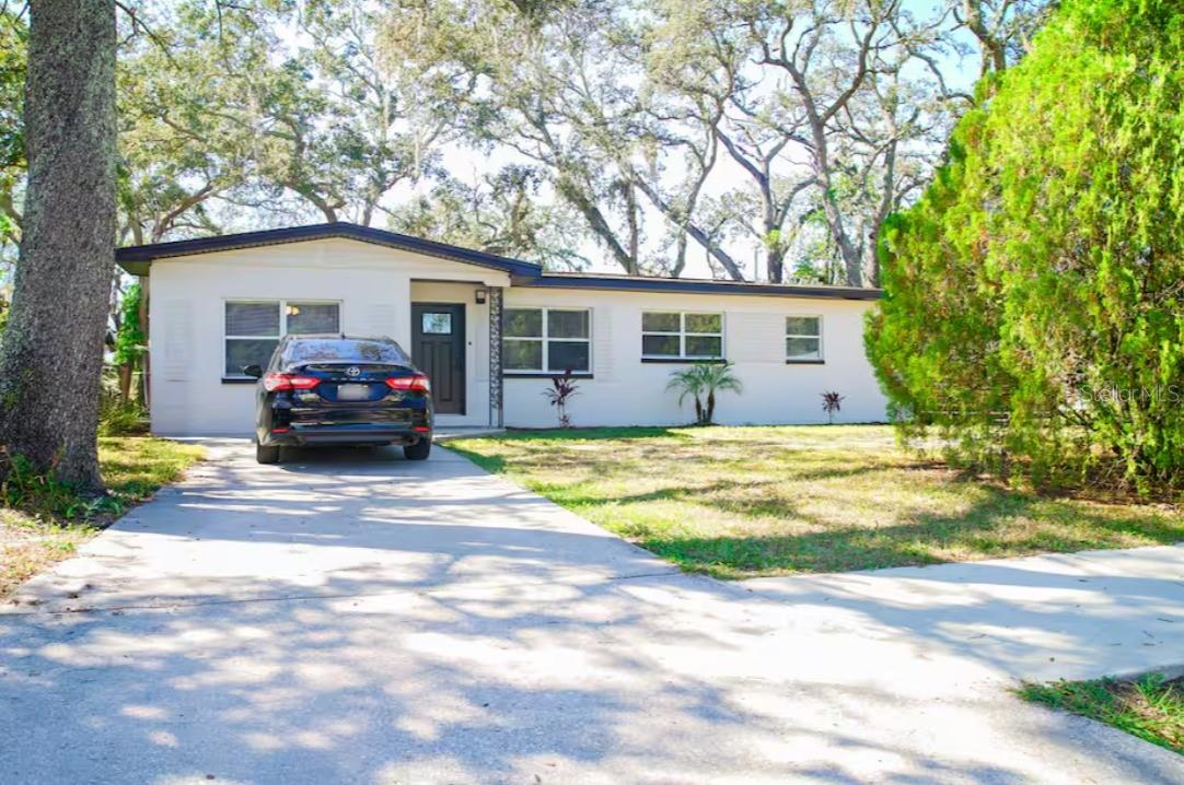 10420 N 22ND ST, TAMPA, FL, 33612