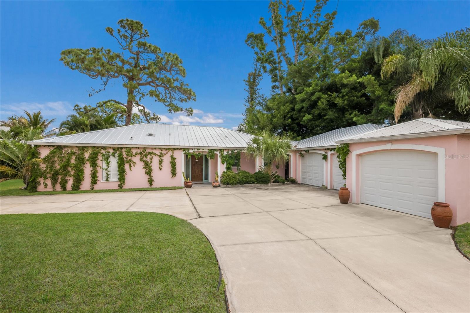 719 58TH ST NW, BRADENTON, FL, 34209