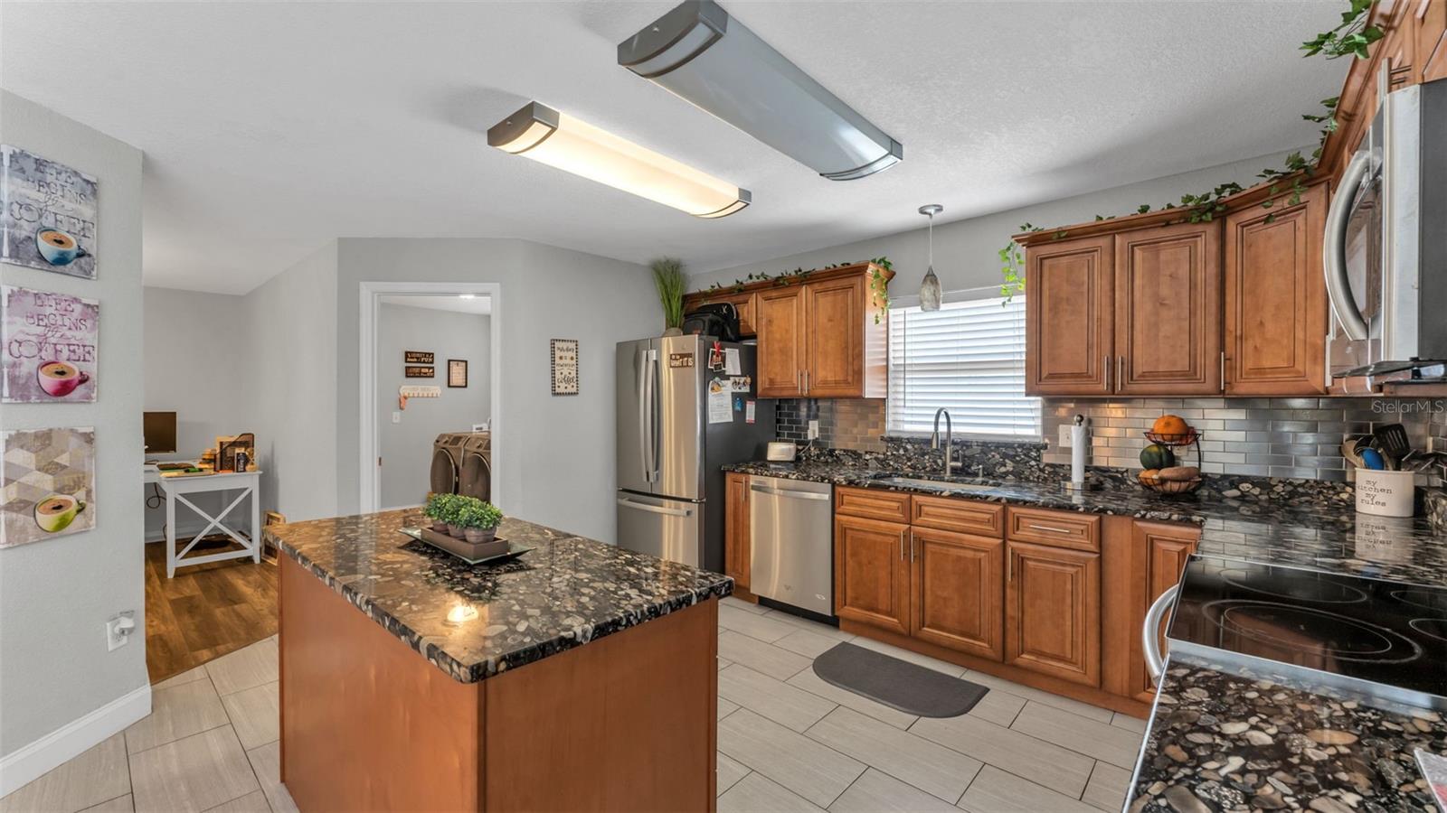 6929 BENTLY DR, LAKELAND, FL, 33809