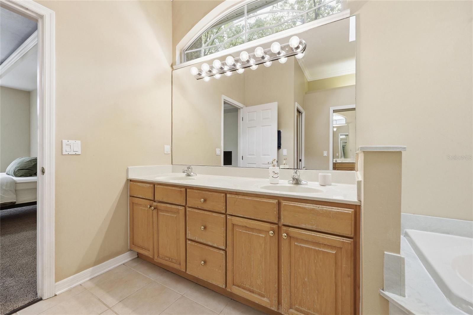 5231 SW 103RD DR, GAINESVILLE, FL, 32608