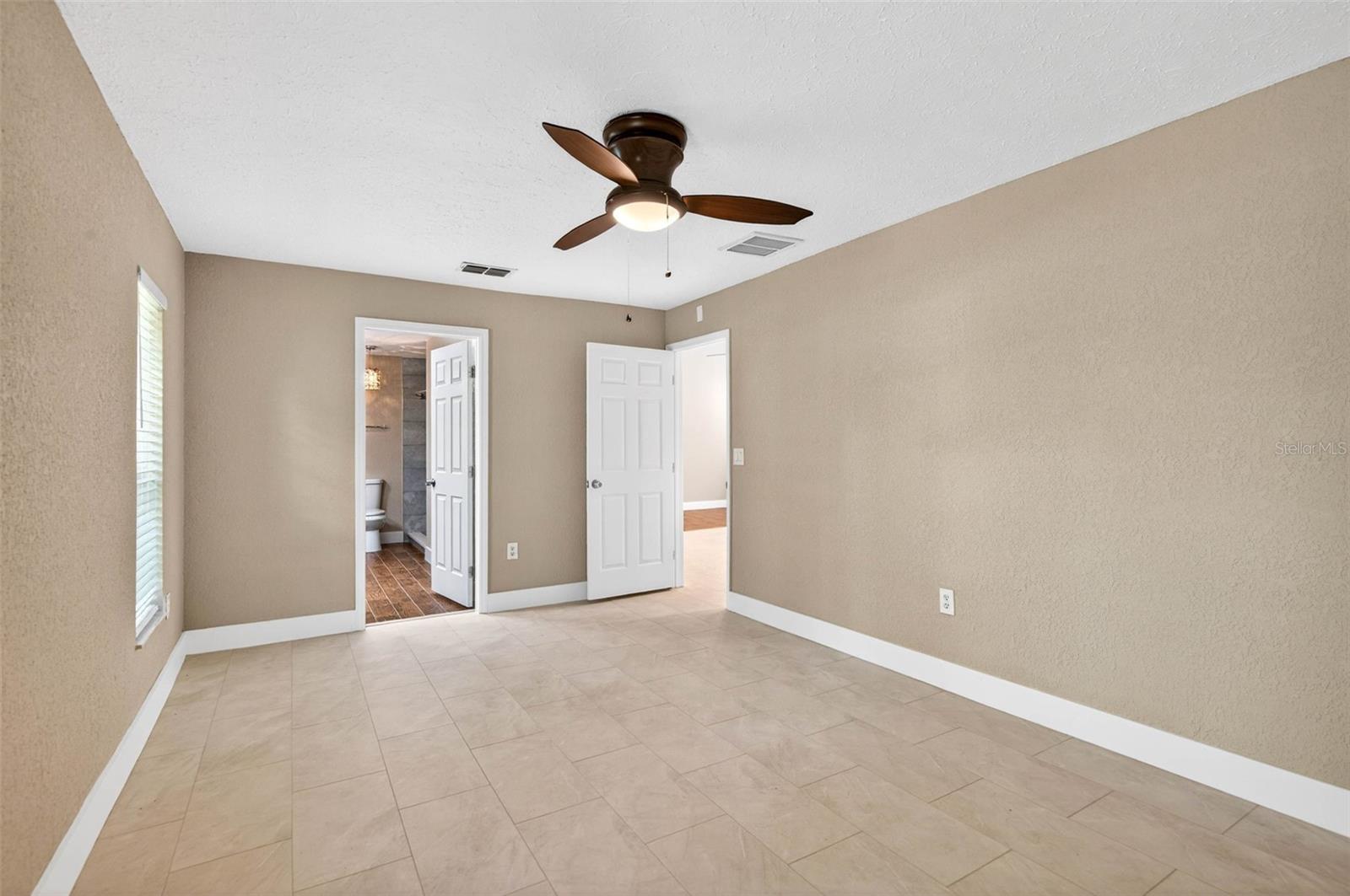 6535 BRENTWOOD DR, ZEPHYRHILLS, FL, 33542