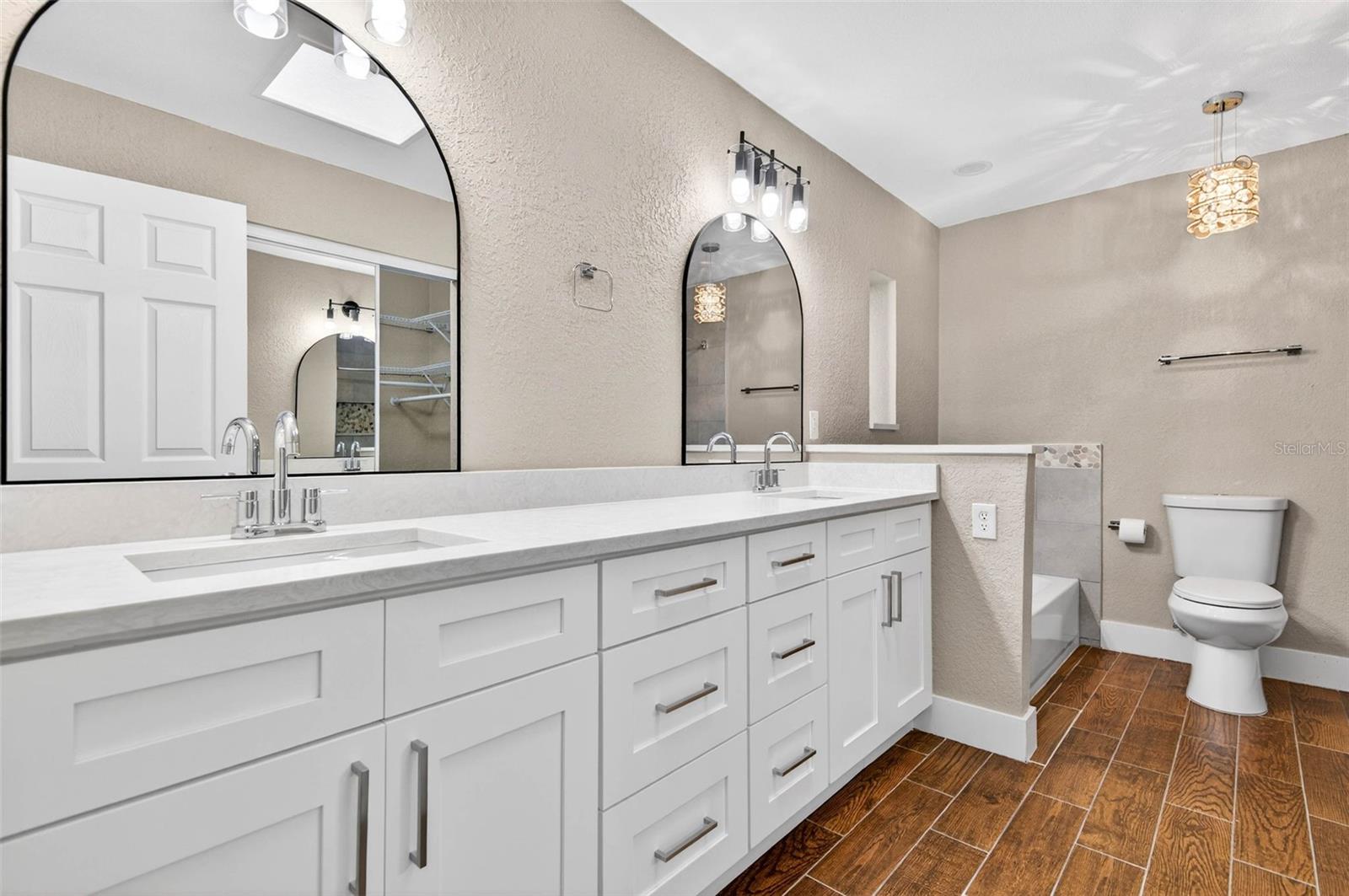 6535 BRENTWOOD DR, ZEPHYRHILLS, FL, 33542