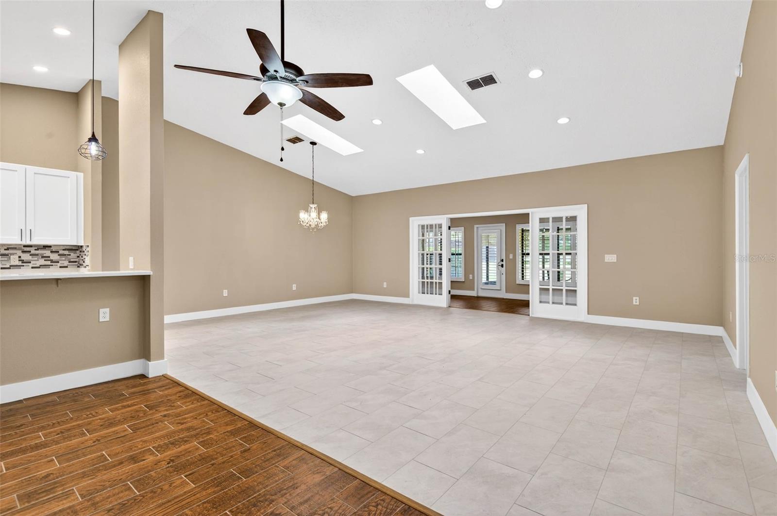 6535 BRENTWOOD DR, ZEPHYRHILLS, FL, 33542