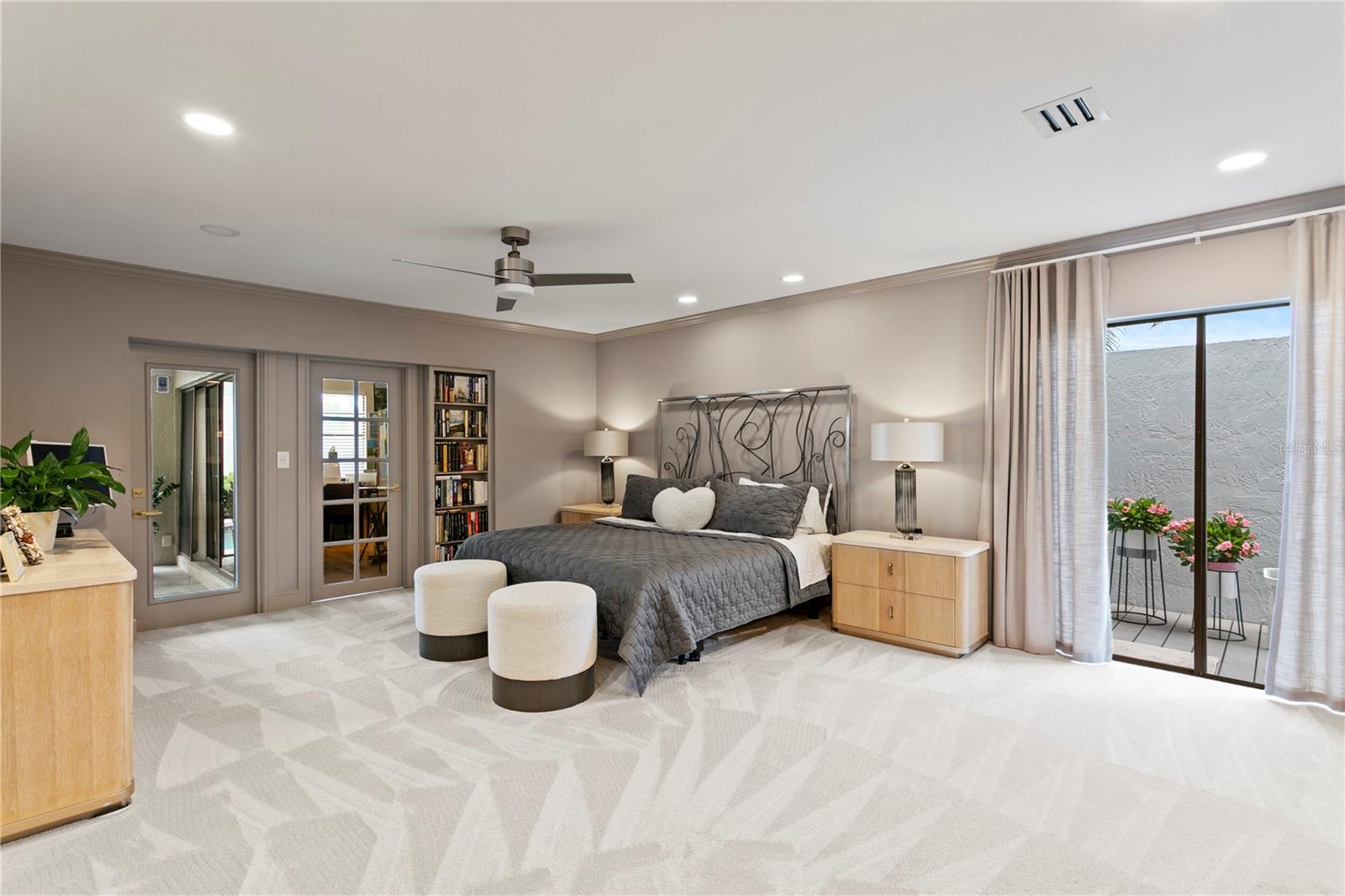 7016 PELICAN ISLAND DR, TAMPA, FL, 33634