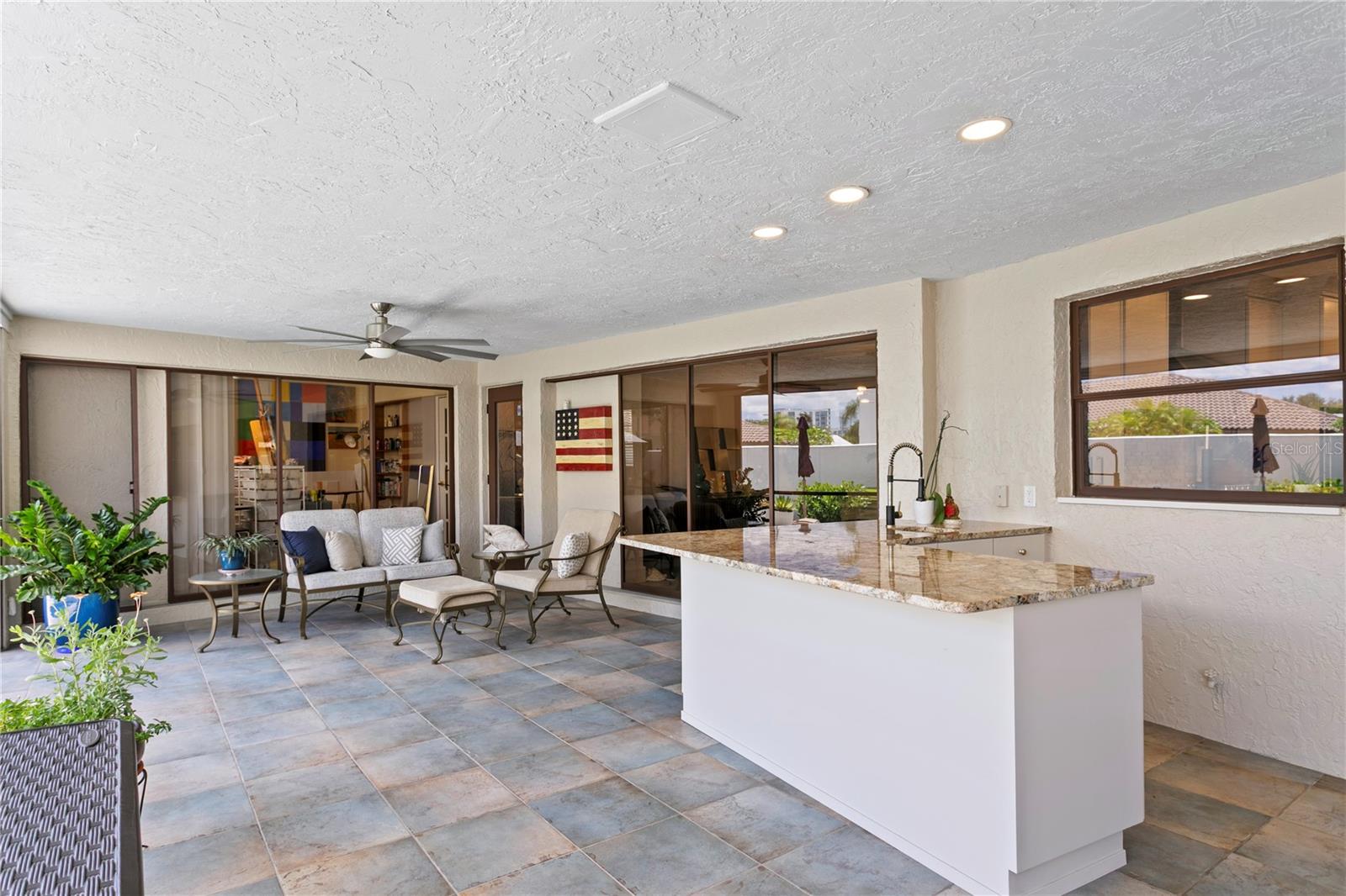 7016 PELICAN ISLAND DR, TAMPA, FL, 33634